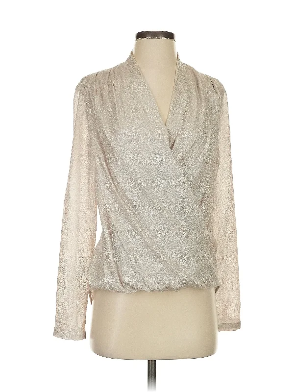 Deal Frenzy Long Sleeve Blouse
