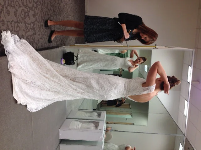 Closeout David's Bridal All Over Beaded Lace Trumpet Gown Style /9T9612