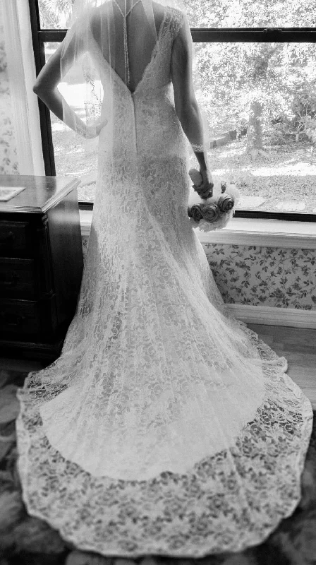 Blowout Deals David's Bridal All Over Lace Ivory/Champagne 7T9612 Trumpet