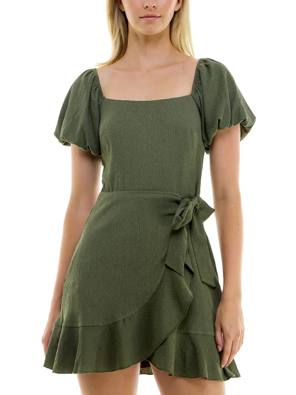 Last Chance Juniors Womens Daytime Mini Fit & Flare Dress