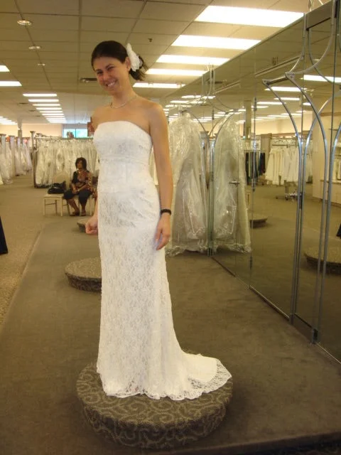Seasonal Clearance David's Bridal All Lace Beaded Pearl Strapless Floor-length Clean