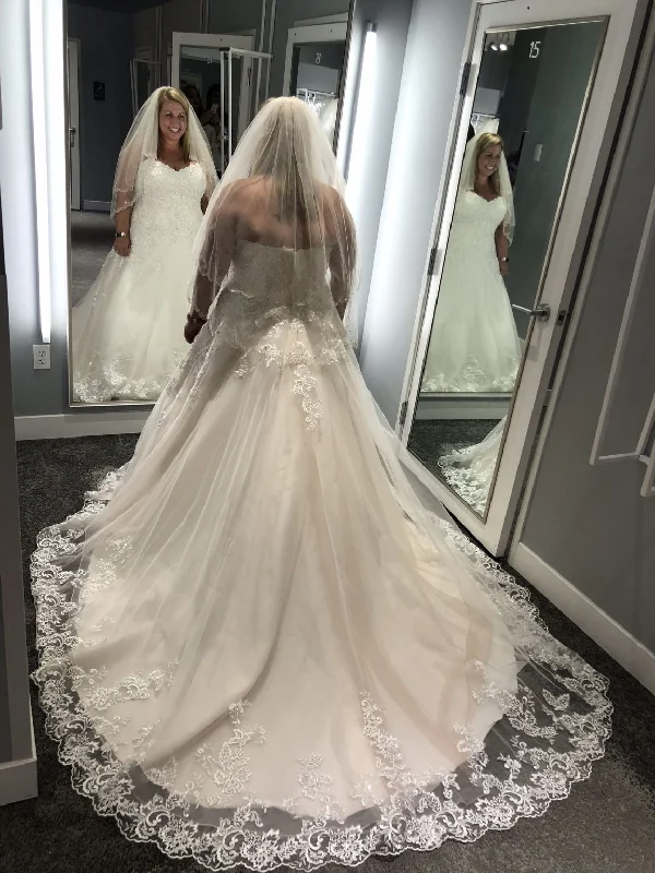 Savings Spectacular David's Bridal Beaded Lace and Tulle Plus Size/Jewel 9V3836