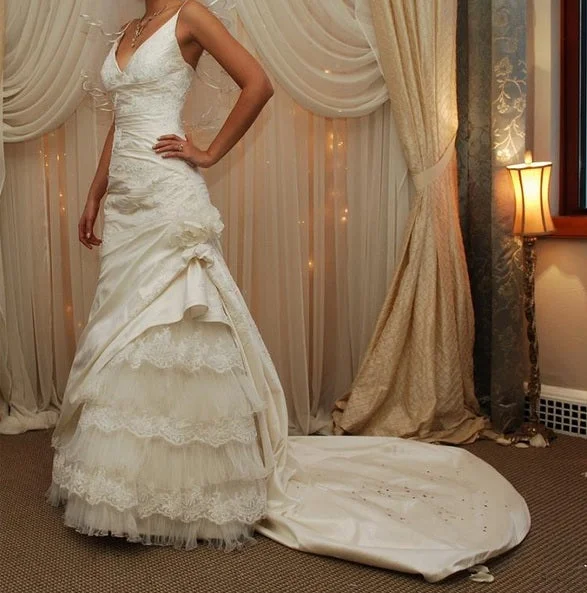 Early Access Pronovias Pronovias Limited Collection