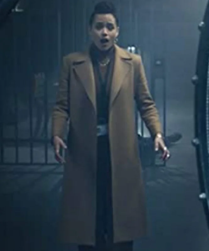 Act Fast Army of Thieves Gwendoline Brown Coat