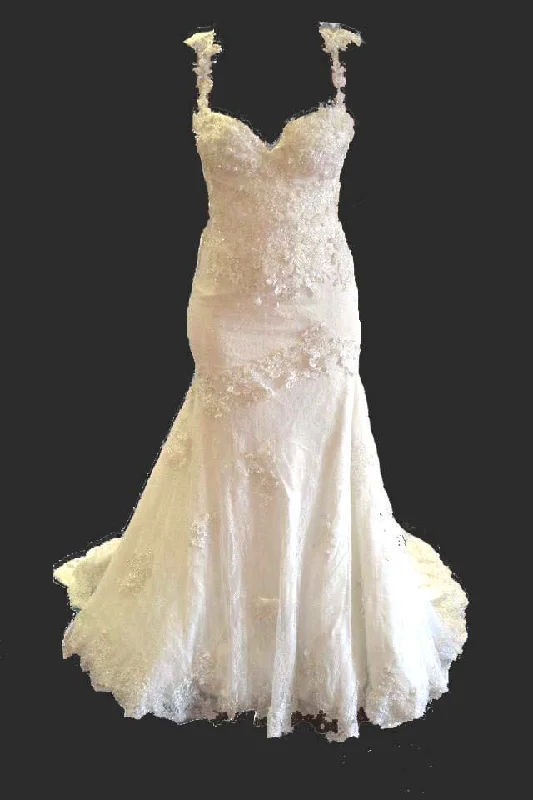 Limited Availability Pnina Tornai beautiful ivory and crystal gown