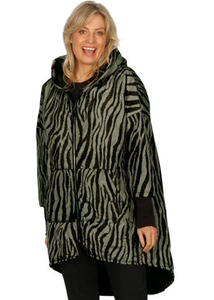 Savings Spectacular E'Talia Animal Print Jacket