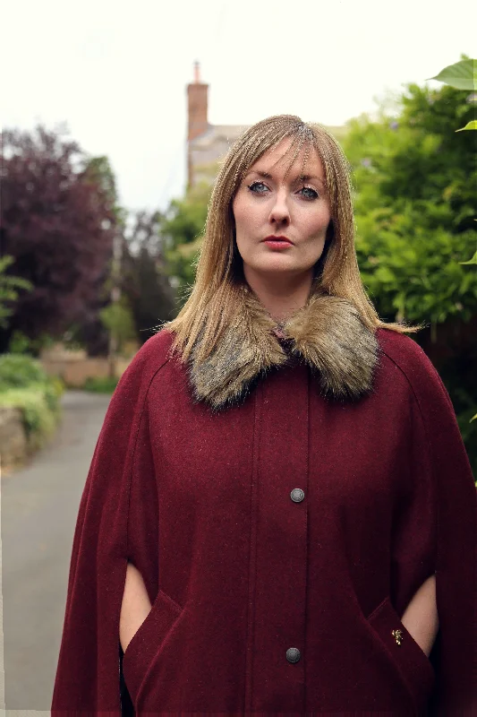 Flash Deals Newbury Tweed Cape with Faux Fur Collar - Berry
