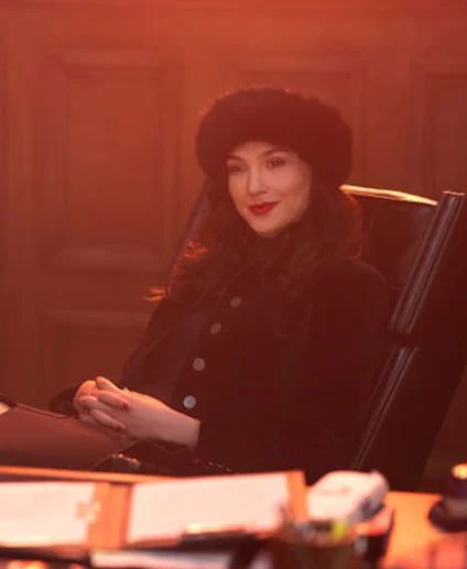Price Reduction Red Notice 2021 Gal Gadot Coat
