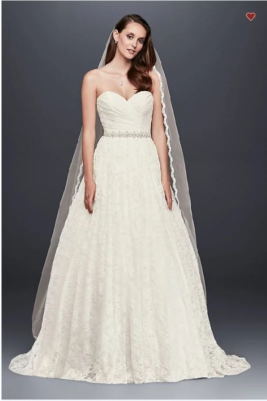 Super Bargain David's Bridal As-Is Lace Sweetheart Wedding Ball Gown