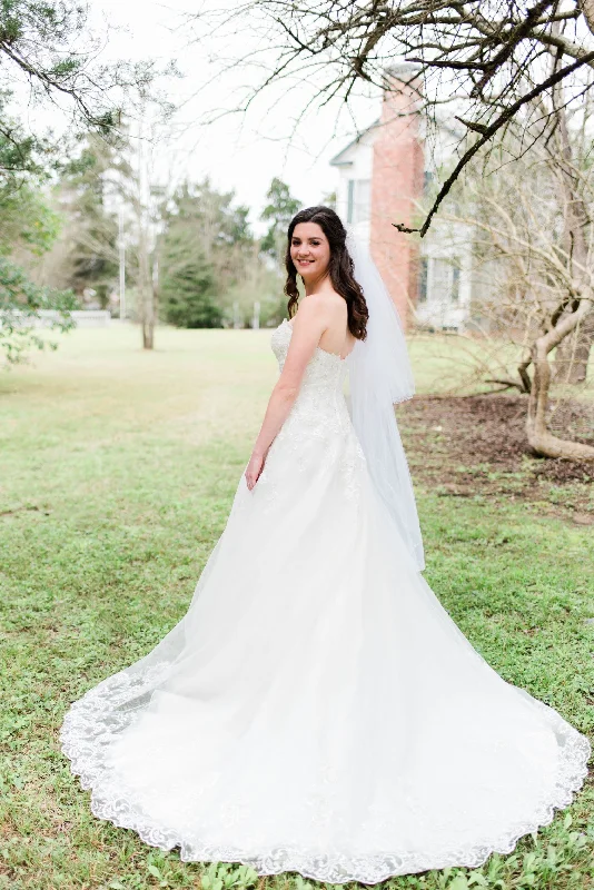 Best Seller David's Bridal Beaded Lace & Tulle Ball Gown- Jewel V3836