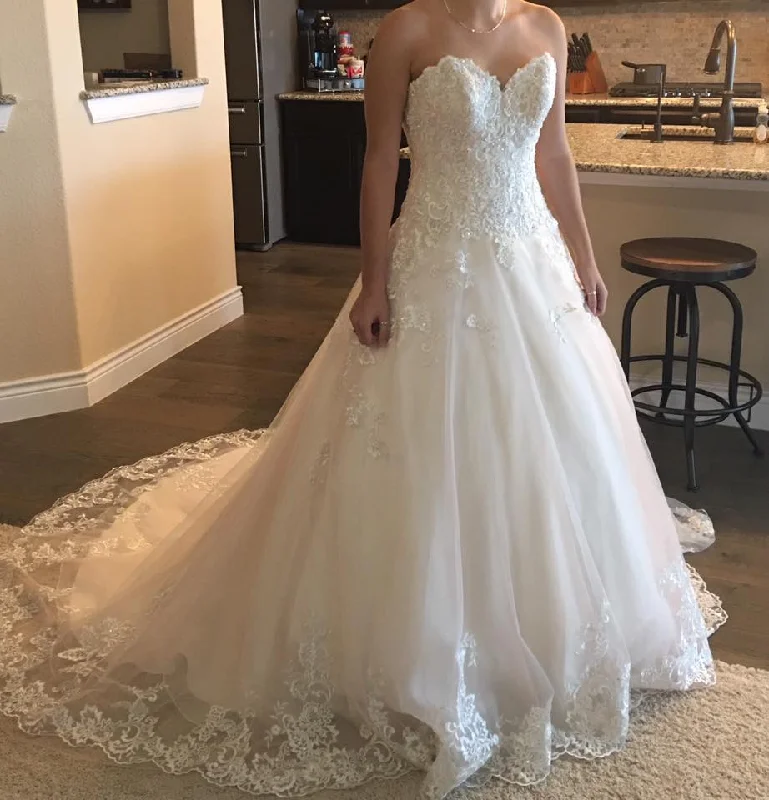 Unbeatable Prices David's Bridal Beaded Lace & Tulle Ball Gown - Jewel / V3836