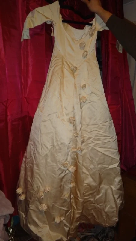 Act Fast Other Richard Taylor wedding dress