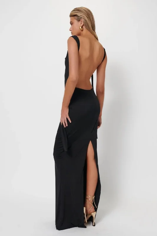 Special Buy Helena Gown - Black