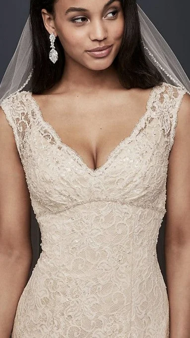 Deal Alert David's Bridal Beaded lace trumpet